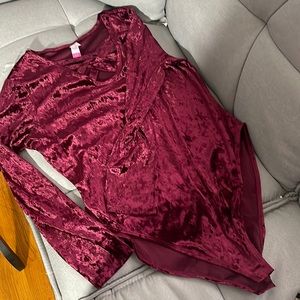Velvet Bodysuit in burgundy color
